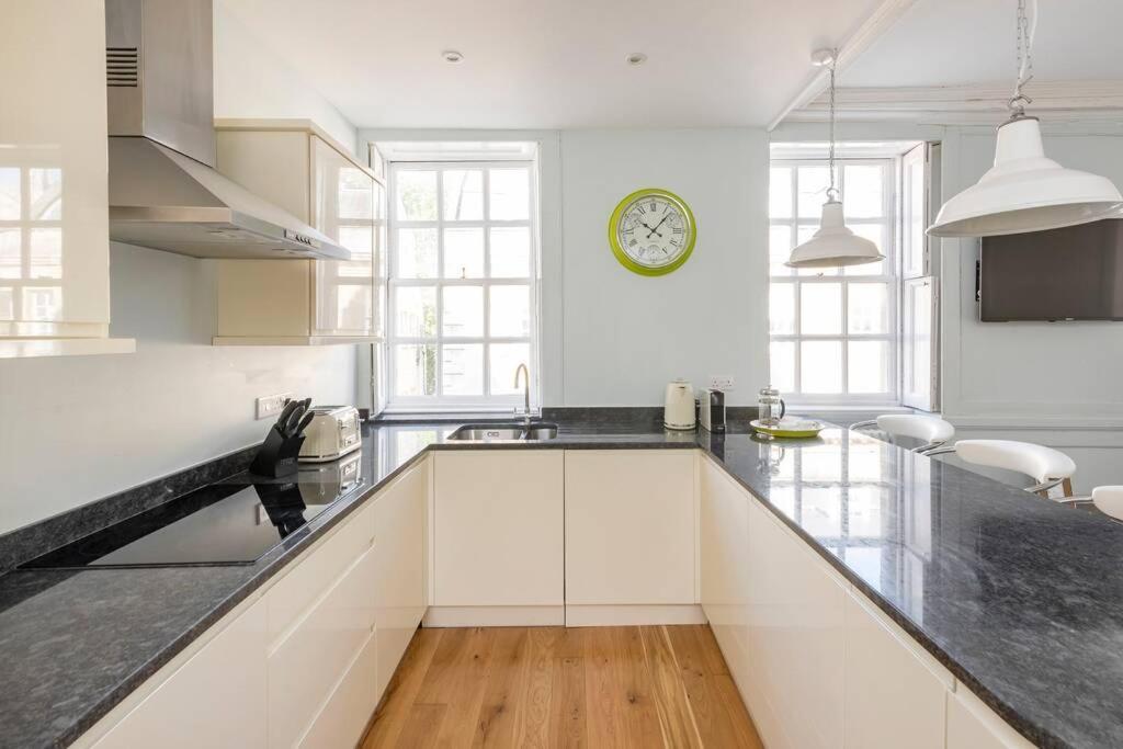 Beautiful Apartment, Incredible Central Location 바스 외부 사진
