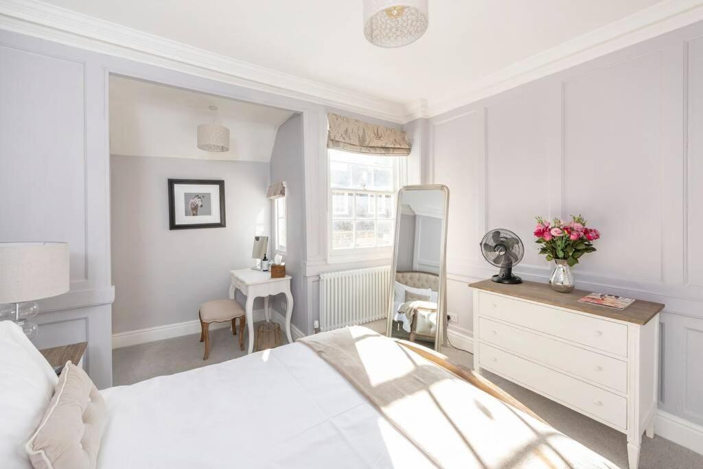 Beautiful Apartment, Incredible Central Location 바스 외부 사진